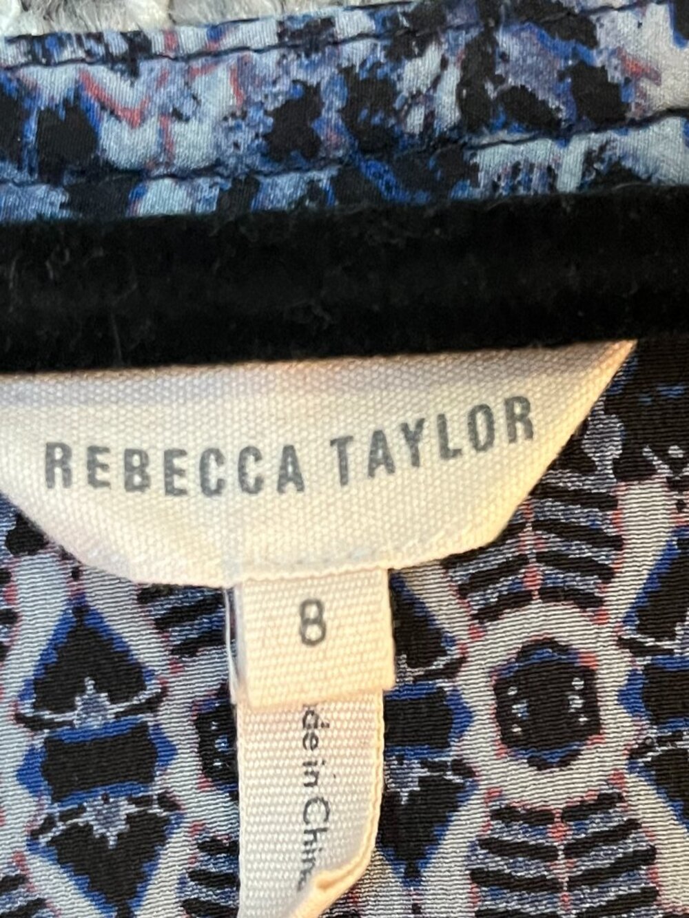 Rebecca Taylor Silk Top in Navy Boho, Size 8 - Picture 4 of 10